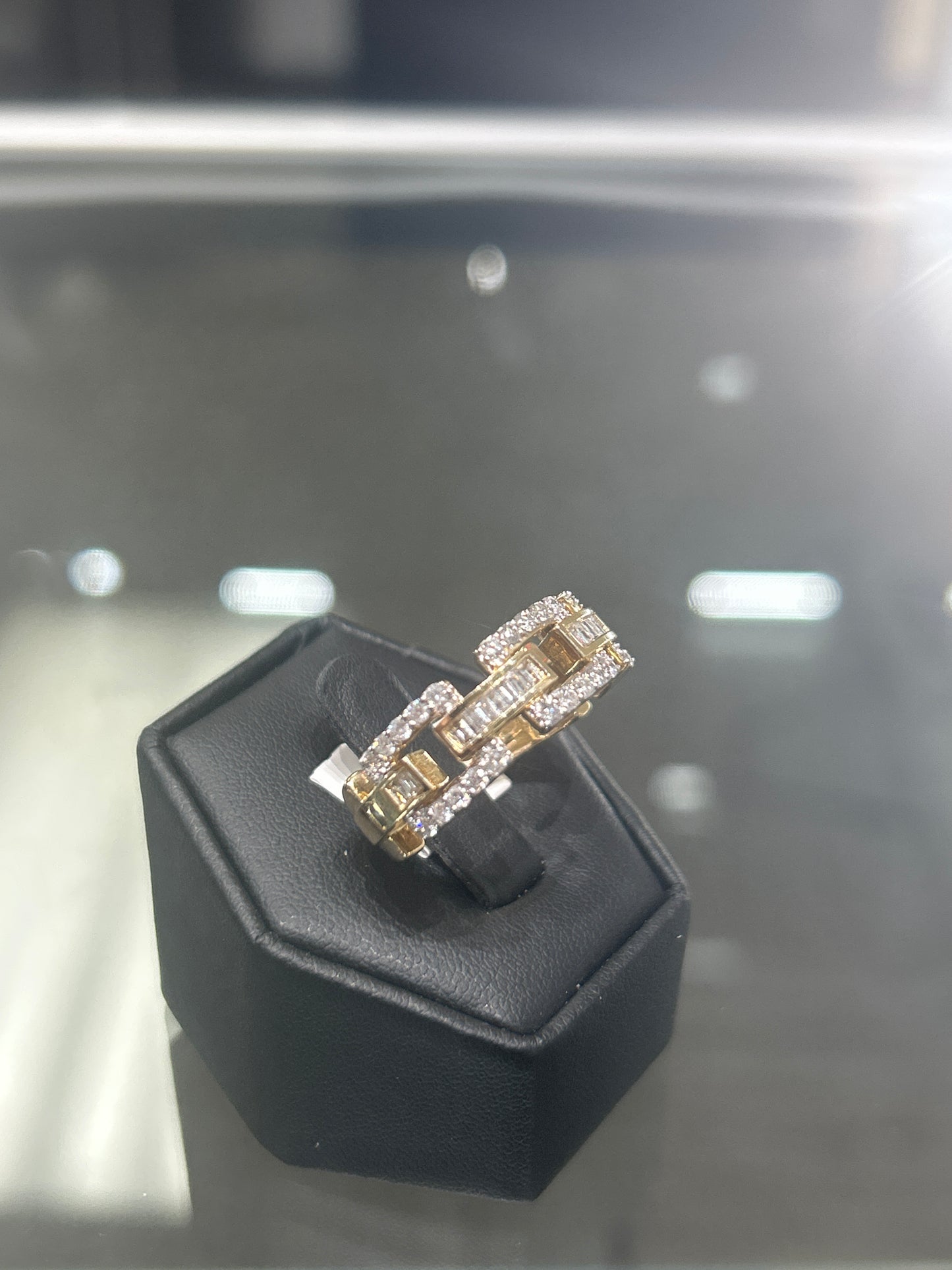 Mens diamond paper clip ring