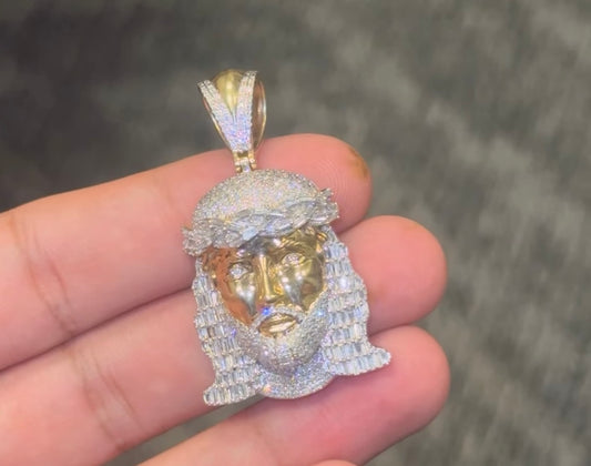 Diamond Jesus pendant