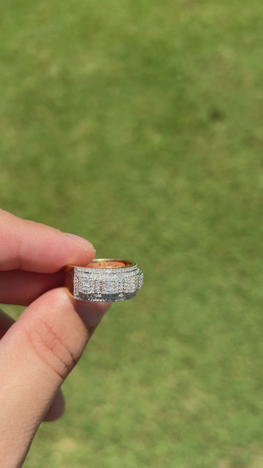 Baguette Diamond band